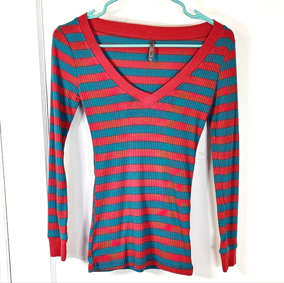 Stripe Shirt - Picture 5 of 5